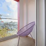 Апартаменты Fresh & Sunny, 5 Min Walk To Beach, By Timecooler Сетубал