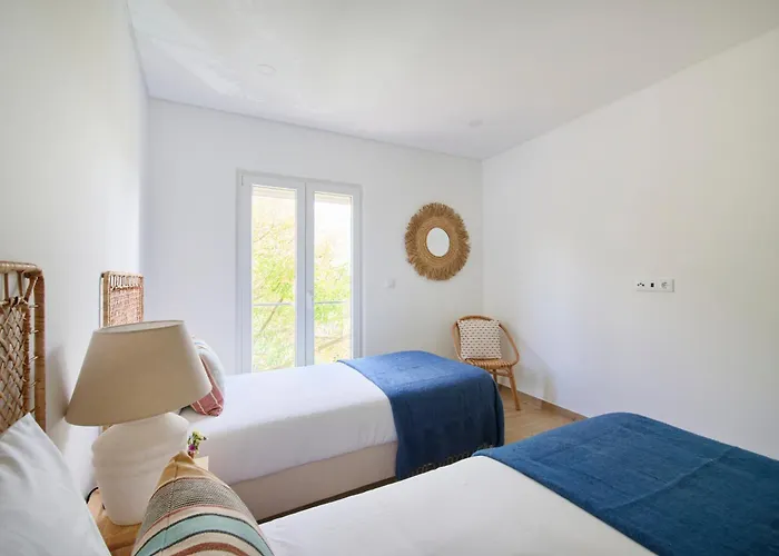 Fresh & Sunny, 5 Min Walk To Beach, By Timecooler *