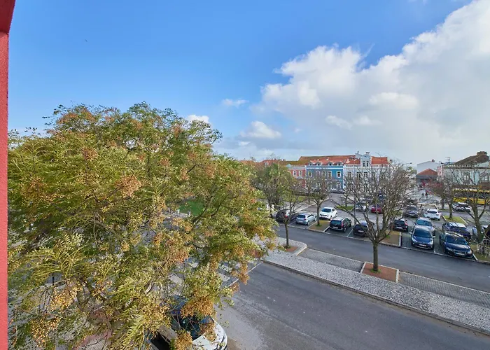 Apartment Fresh & Sunny, 5 Min Walk To Beach, By Timecooler Setubal