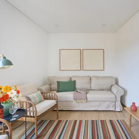 Fresh & Sunny, 5 Min Walk To Beach, By Timecooler