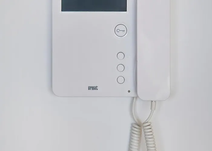 公寓 Fresh & Sunny, 5 Min Walk To Beach, By Timecooler *