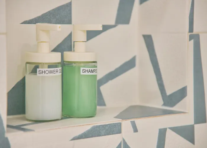 Fresh & Sunny, 5 Min Walk To Beach, By Timecooler 公寓 塞图巴尔